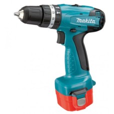 Дриль-шуруповерт акумуляторний Makita 8271DWAE Дриль-шуруповерт акумуляторний Makita 8271DWAE