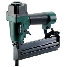 Пневматичний пістолет комбінований для скоб та цвяхів Metabo DKNG 40/50